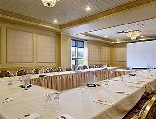 Ramada By Wyndham St. John's,Newfoundland And Labrador>>Mount Pearl,3.5 star