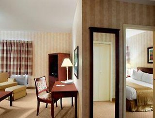 Ramada By Wyndham St. John's,Newfoundland And Labrador>>Mount Pearl,4 star