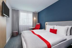 holiday inn express berlin city centre by ihg