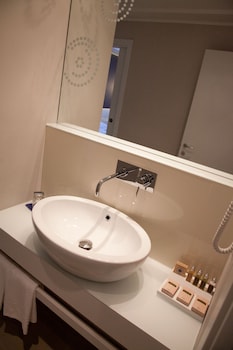 oxygen lifestyle hotel