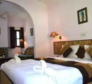 corbett roop resorts