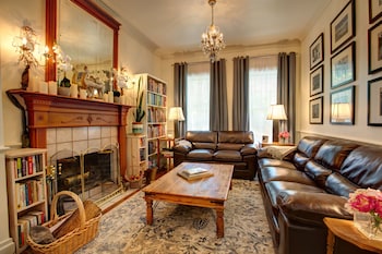 dunbar house inn and event property
