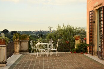 antico borgo etneo country hotel