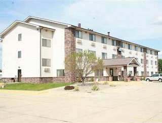 Quality Inn & Suites Bloomington I-55 And I-74,Mclean>>Bloomington,3 star