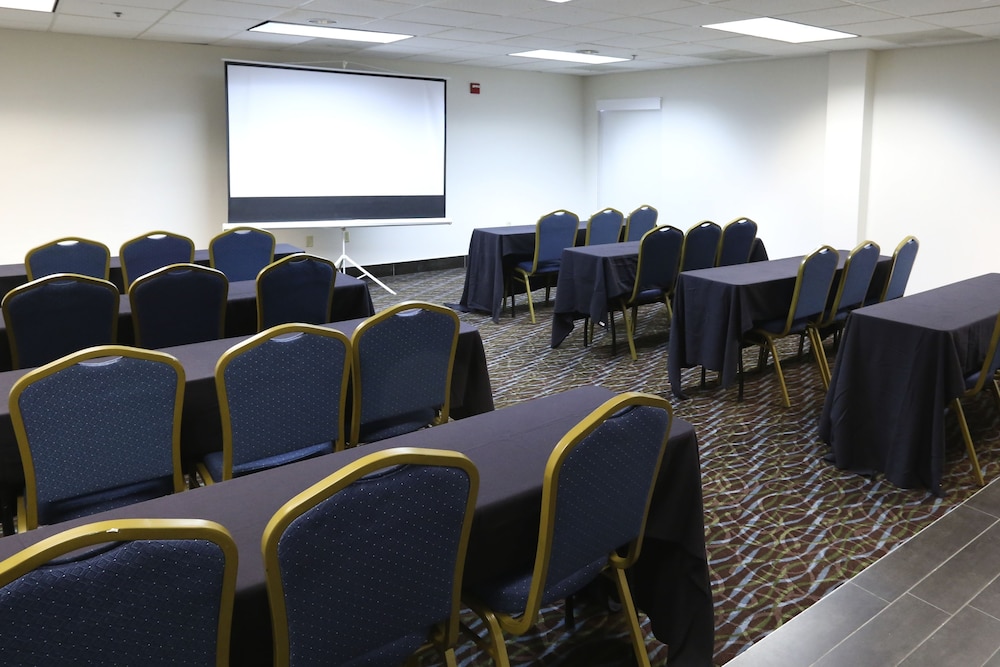 holiday inn express hotel and suites blythewood an ihg hotel