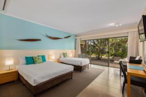 Ballina Beach Resort,Near Lighthouse Beach,3 star