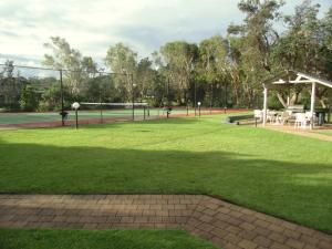 Ballina Beach Resort,Near Lighthouse Beach,3 star