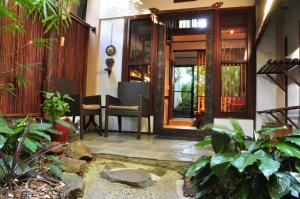 The Garden Burees,Mount Warning>>Byron Bay,3 star