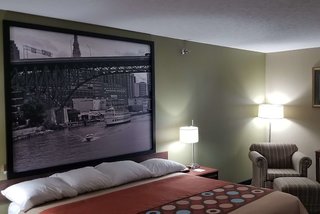 super 8 by wyndham bellefontaine