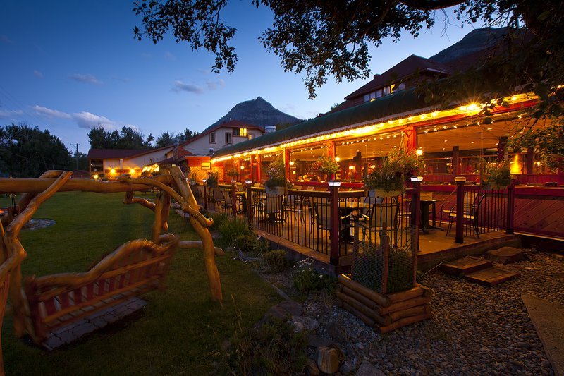 Bayshore Inn & Spa,Cardston>>Calgary,4 star