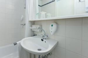 azimut hotel kurfuerstendamm berlin