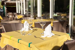 hotel arianis