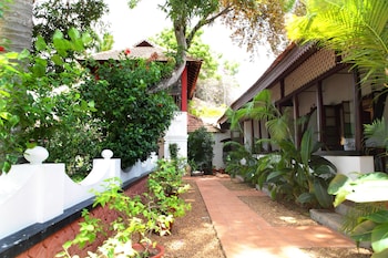 raheem residency