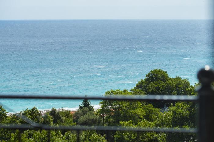 hotel agnadi horefto