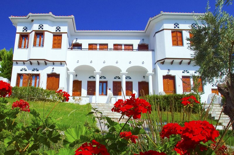 leda village resort