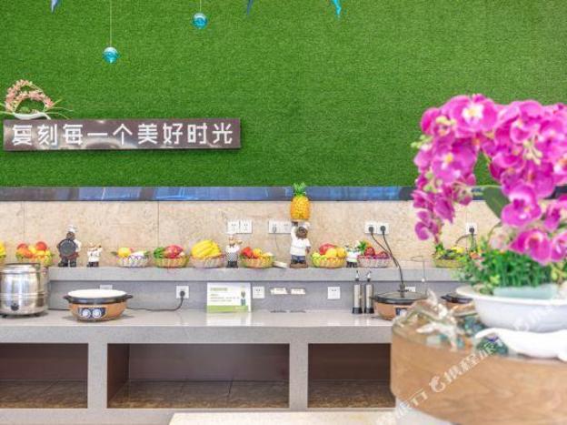 wanghui hotel xiamen railway station vientiane city