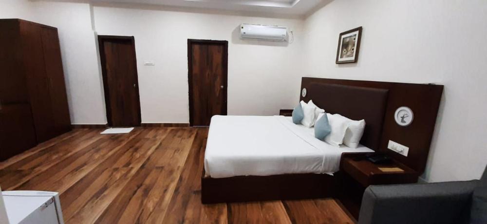 aranya resort by mrugavani