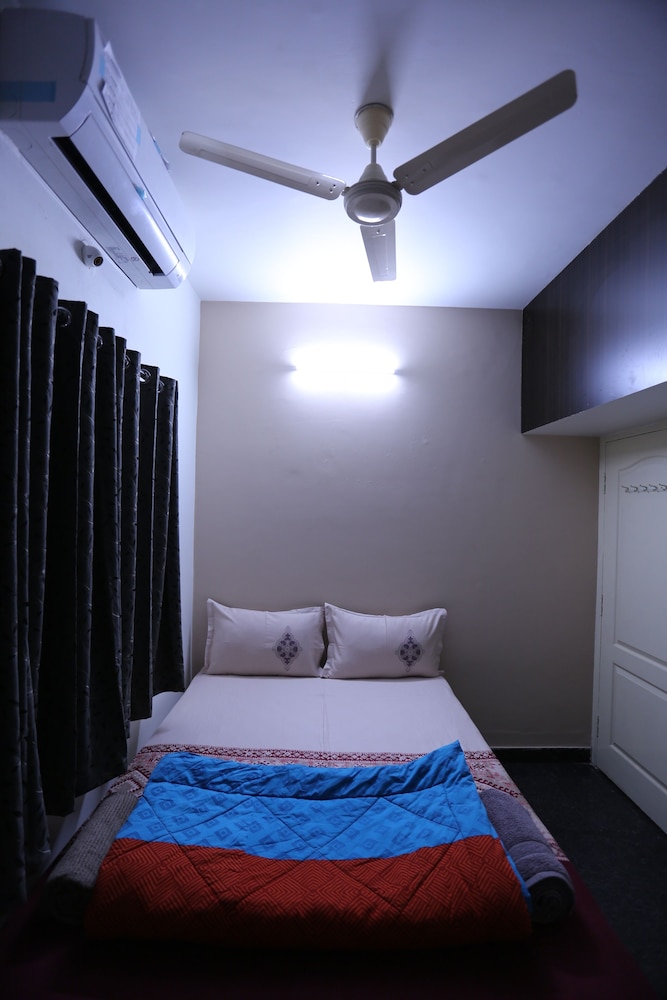 the ventura grand hotel