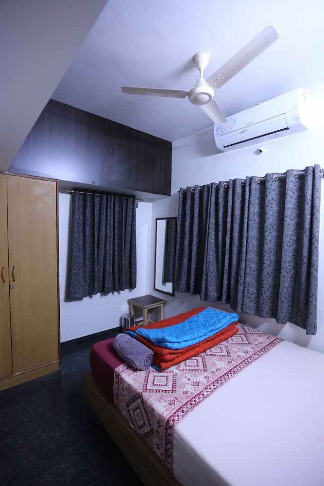 the ventura grand hotel