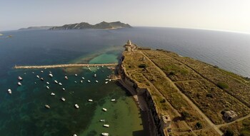 hotel estia