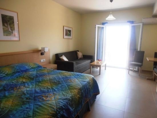 hotel estia