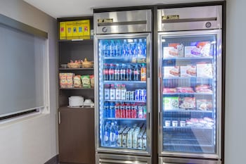 holiday inn express hotel and suites bishop by ihg