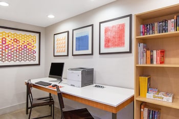 holiday inn express hotel and suites bishop by ihg