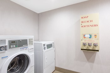 holiday inn express hotel and suites bishop by ihg