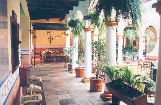 Hotel Villa Mercedes,Near Orquã­Deas Moxviquil Botanical Garden,5 star