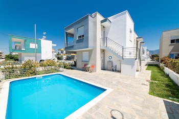 danai and palm residential complexes