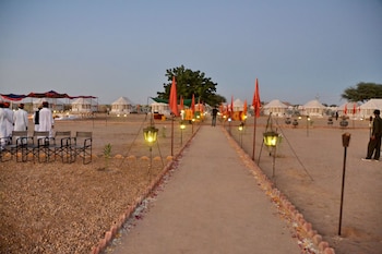 Royal Desert Camps,Rajasthan>>Jaisalmer,3 star