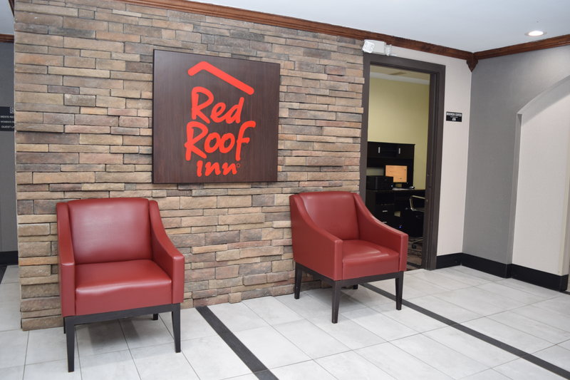 red roof inn batavia