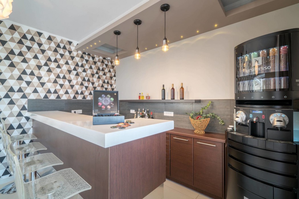 Kymothoe Elite Suites,Vasilikos>>Tsilivi,0 star