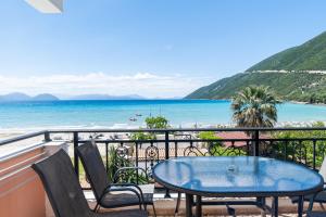 hotel grand nefeli