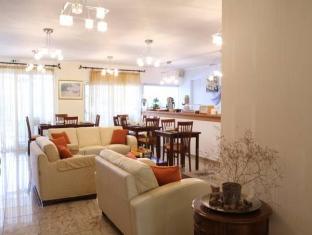 hotel grand nefeli