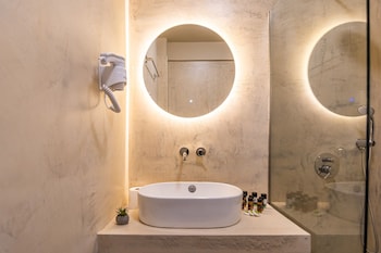 hotel grand nefeli