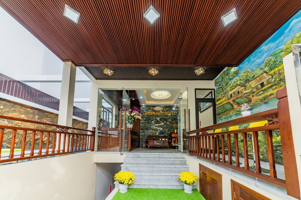 green hill hotel