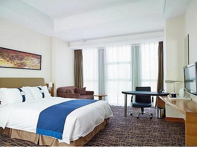 holiday inn express beijing huacai an ihg hotel