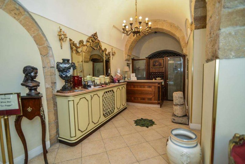 akropolis hotel