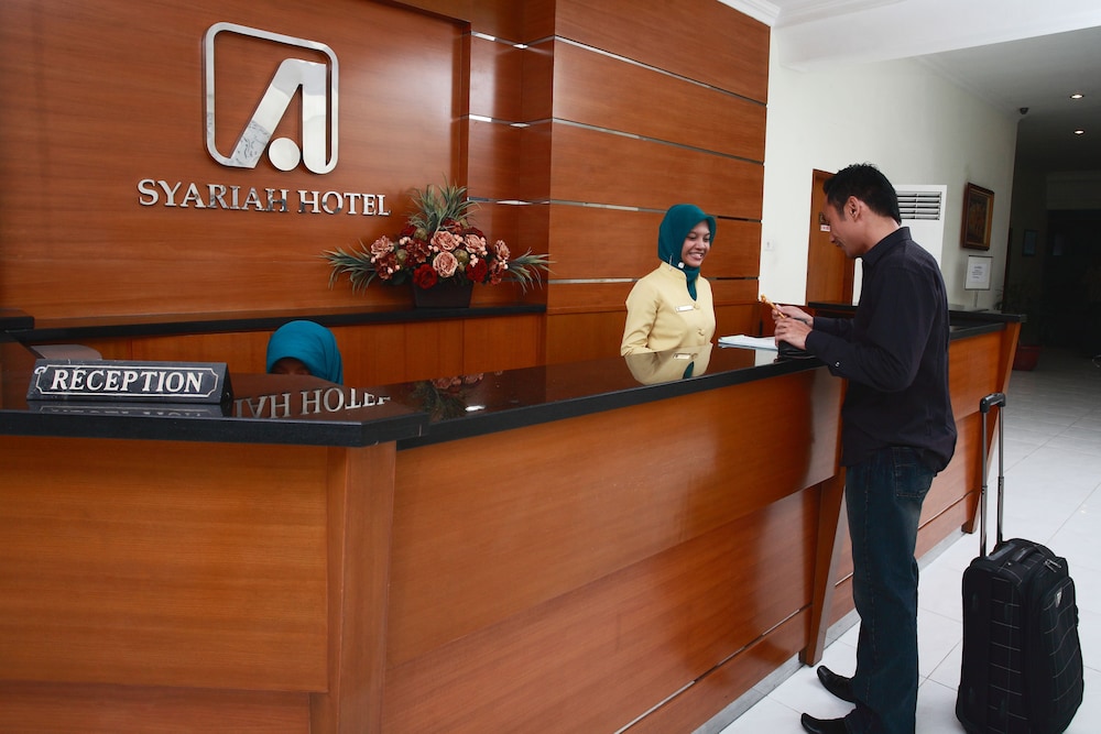 arini hotel
