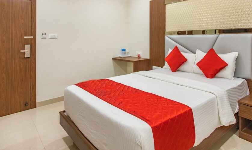 hotel hometown near sion