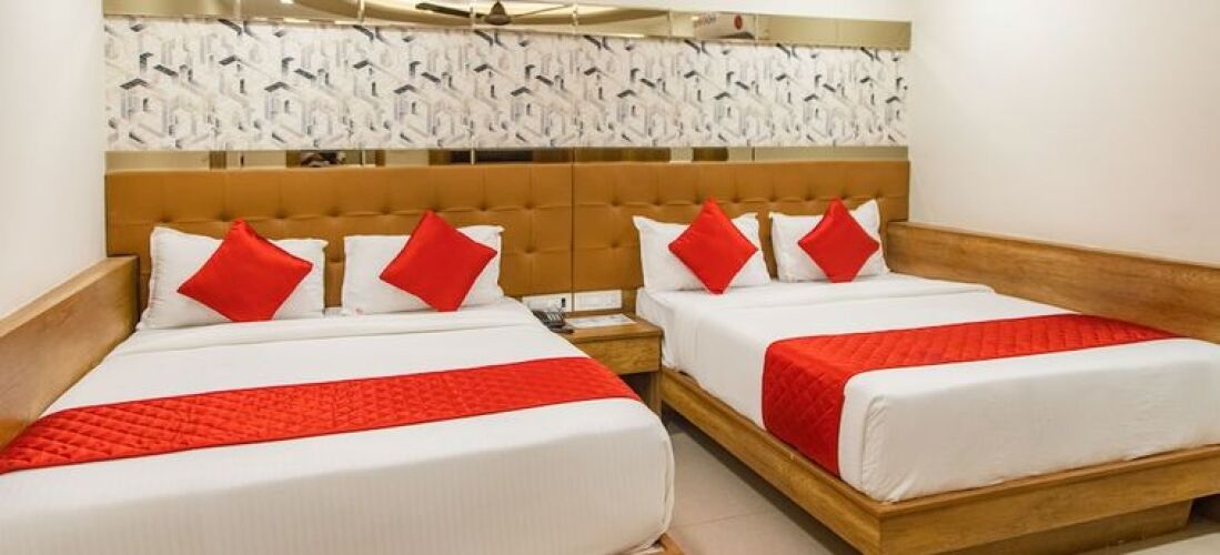 hotel hometown near sion