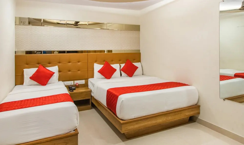 hotel hometown near sion