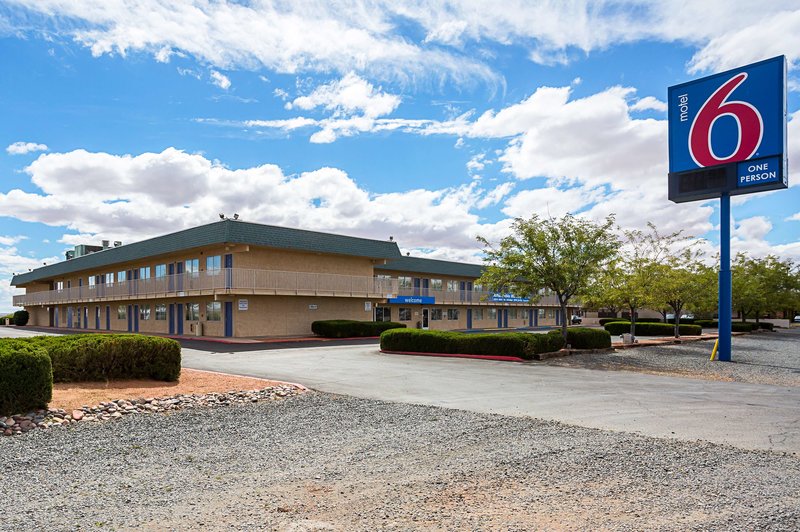motel 6 holbrook az