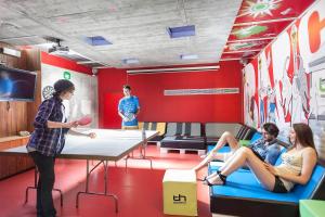 urbany hostel bcn go