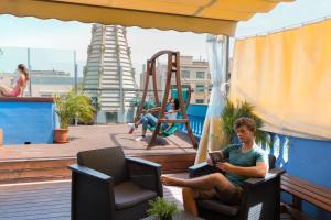 urbany hostel bcn go