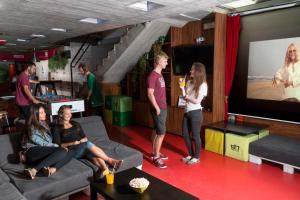 urbany hostel bcn go