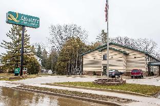 Quality Inn & Suites Marinette,Menominee>>Marinette,3 star