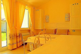 beach hotel budoni