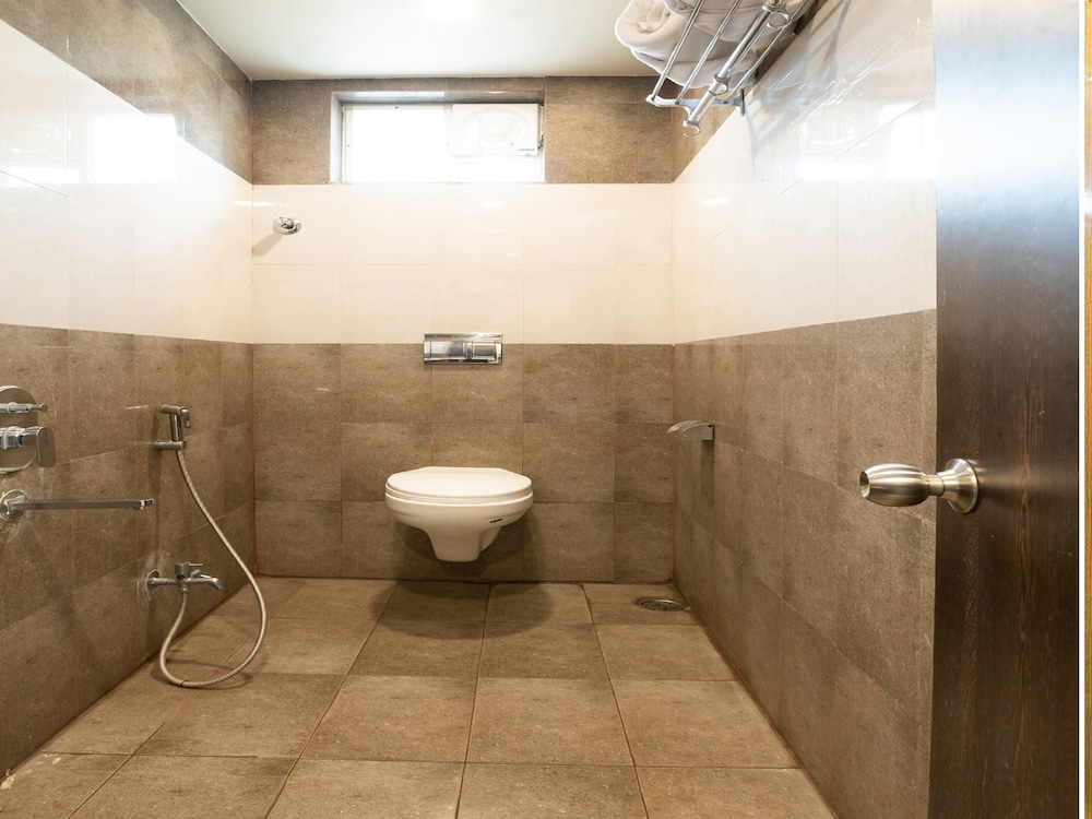 capital o 45731 hotel seatree